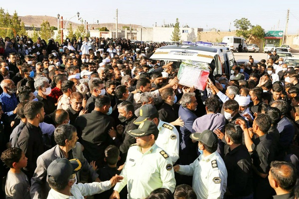 تشییع پیکر افسر شهید نیروی انتظامی در خواف