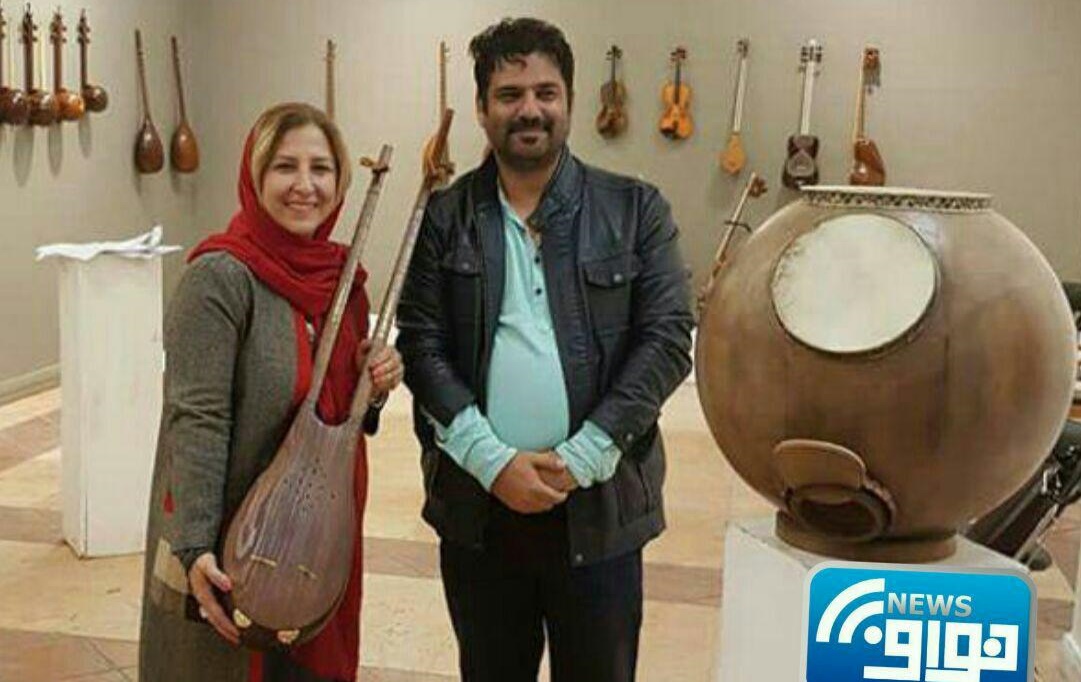 تارود و توم تپ سازهای هنرمند خوافی در دومین نمایشگاه تخصصی سازهای موسیقی ایران