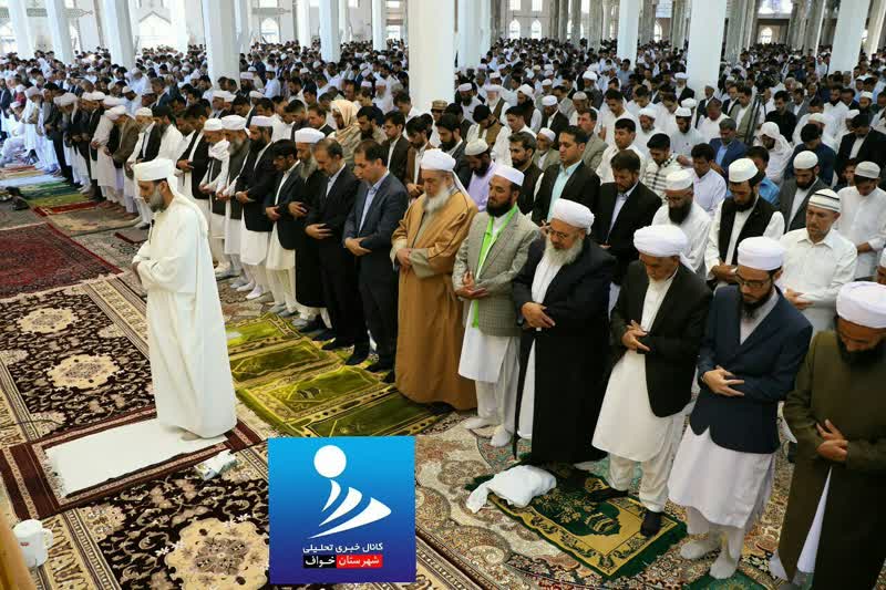 برپایی با شکوه نماز عید سعید فطر تشیع و تسنن در نقاط مختلف شهرستان خواف