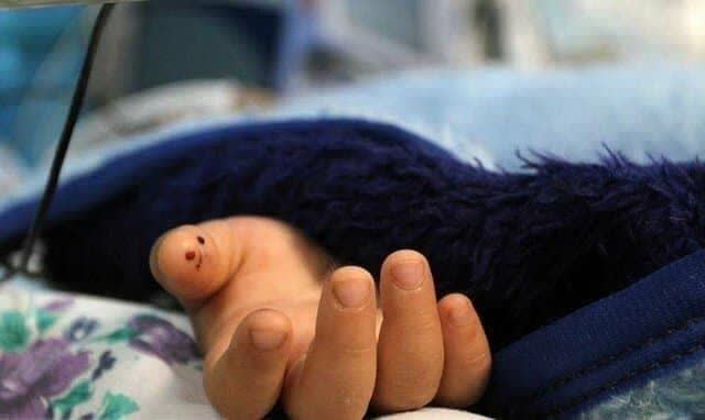کودک ۶ ساله زیر چرخ‌های‌ اتوبوس جان باخت